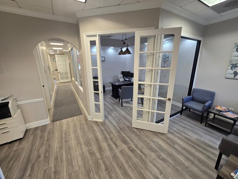 More Photos Of 5401 N University Dr, Coral Springs Medical For Sale