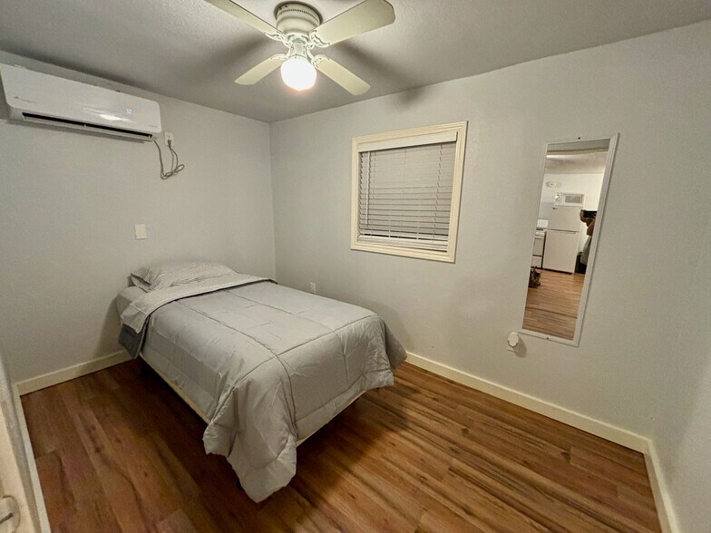 More Photos Of 3600 Reading St, Bacliff Manufactured Housing Mobile Home Park For Sale