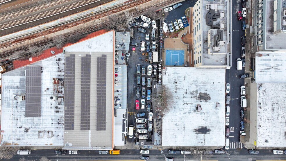 More Photos Of 8771 130th St, Richmond Hill Land For Lease