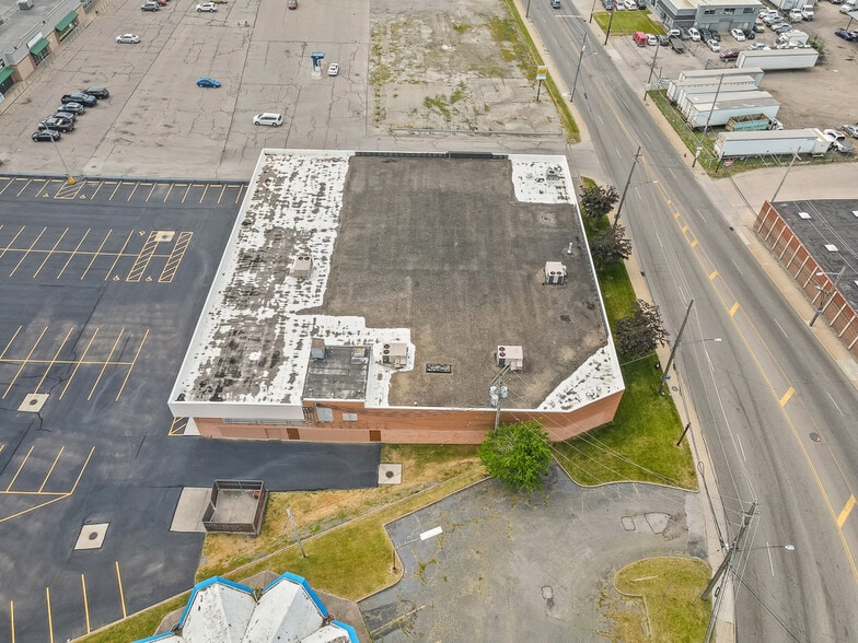 More Photos Of 3475 Ridge Rd, Cleveland Skating Rink For Sale
