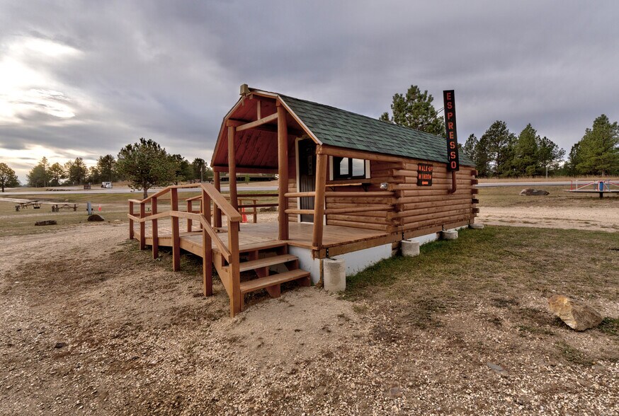 More Photos Of 1116 N 5th St, Custer Trailer Camper Park For Sale