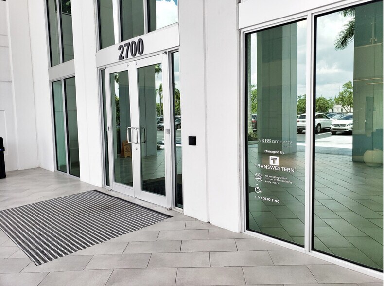 More Photos Of 2500 Weston Rd, Weston Unknown For Lease