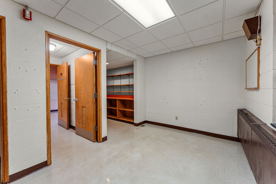 More Photos Of S5864 State Highway 23, Loganville Light Distribution For Sale