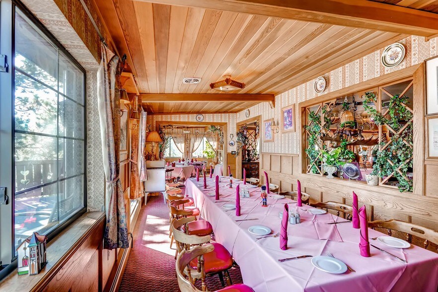 More Photos Of 32138 Highway 72, Golden Restaurant For Sale