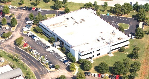 More Photos Of 124 Jetplex Blvd, Huntsville Office For Lease