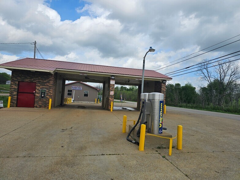 More Photos Of 7549 Elkton Pike, Elkton General Retail For Sale