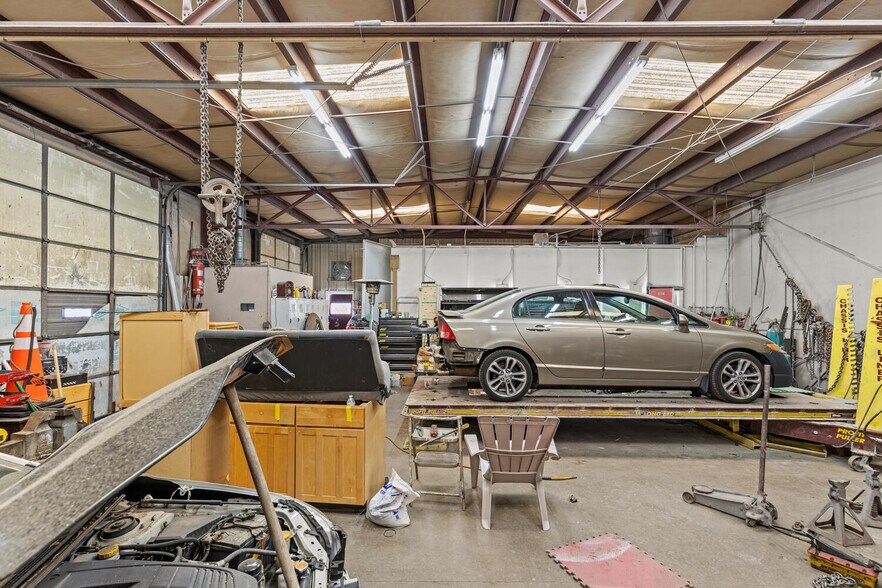 More Photos Of 6370 Kearney St, Commerce City Warehouse For Sale