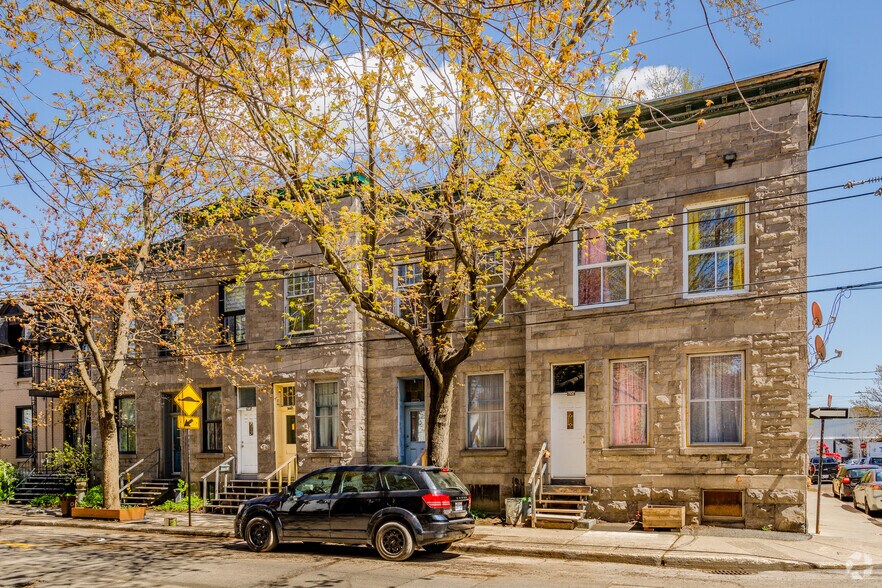 More Photos Of 2648 Rue De Rushbrooke, Montréal Apartments For Sale