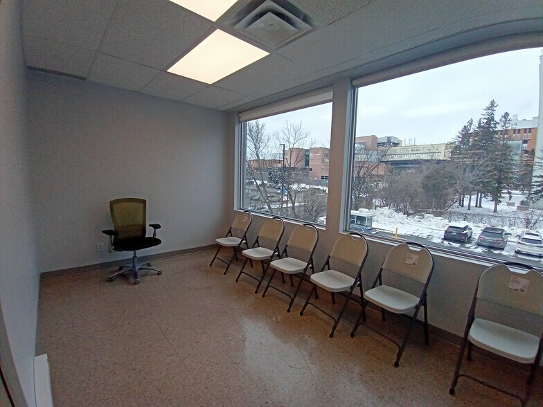 More Photos Of 745 Montreal Rd, Ottawa Medical For Lease