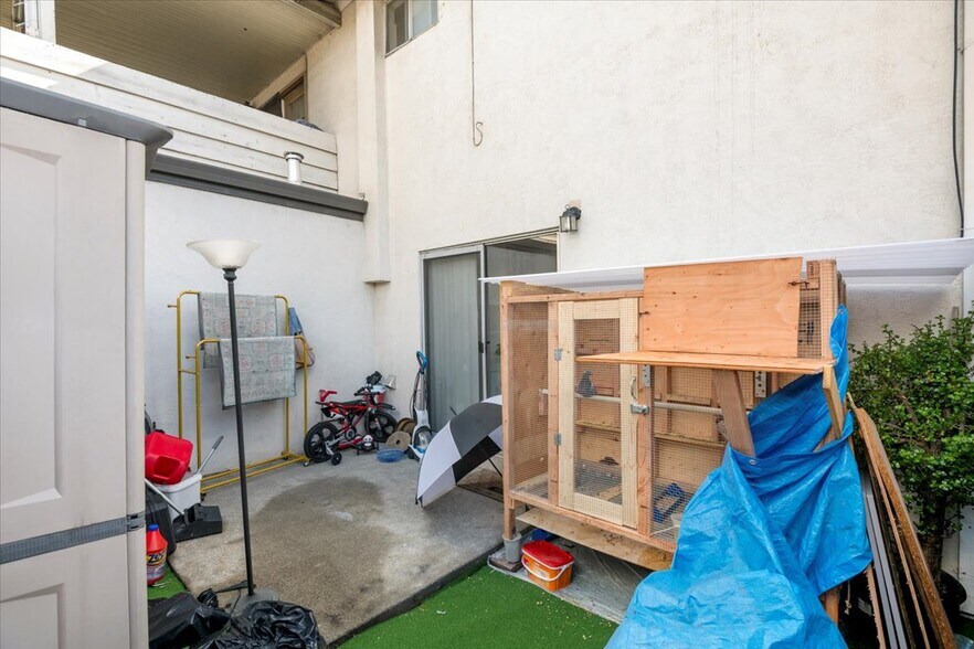 More Photos Of 22032 Arbor Ave, Hayward Apartments For Sale