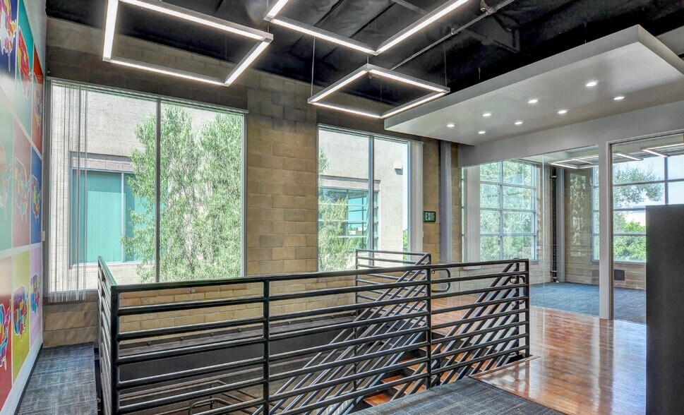 More Photos Of 8961 Research Dr, Irvine Office For Lease