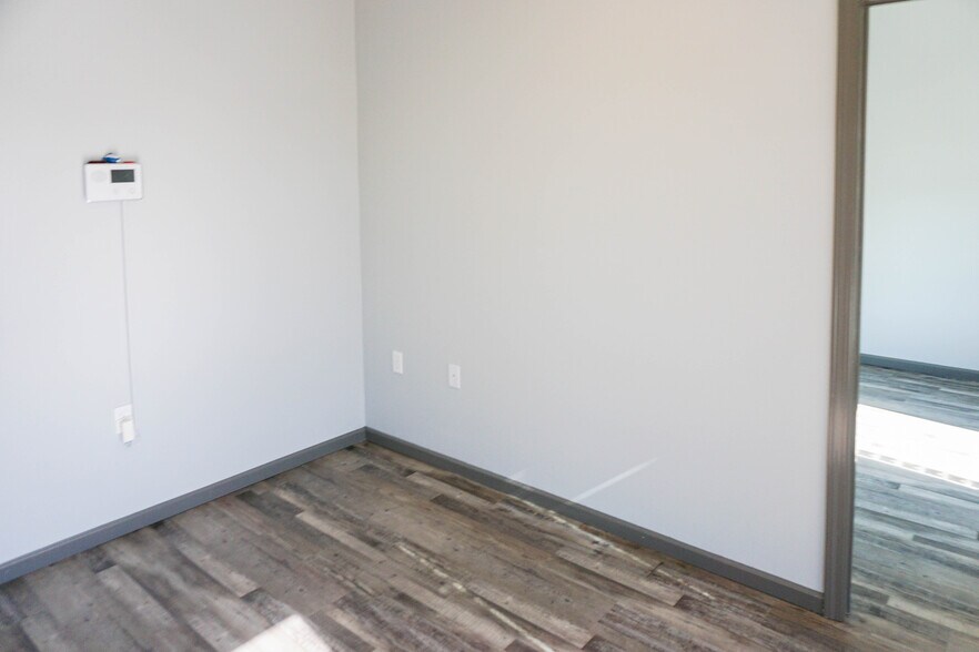 More Photos Of 112 N Spilman Ave, Rolla Office For Sale