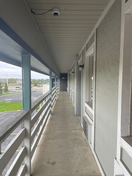 More Photos Of 732 E 82nd Ave, Merrillville Hotel For Sale