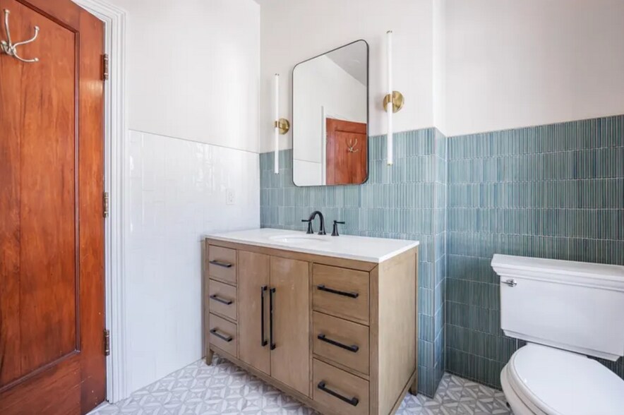 More Photos Of 935 East Ave, Rochester Office For Sale