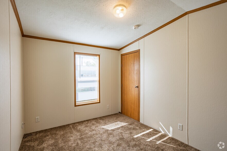 More Photos Of 2600 University Ave, Williston Manufactured Housing Mobile Home Park For Sale