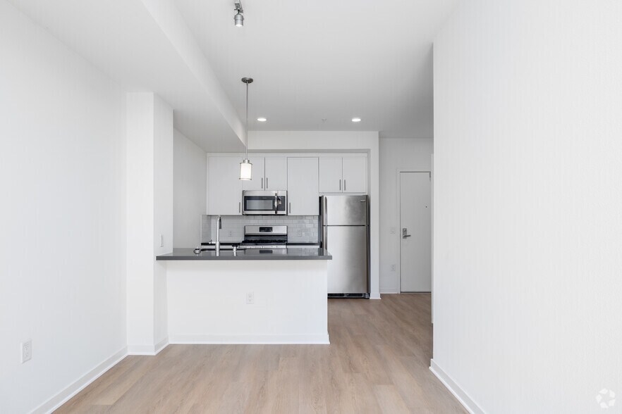 More Photos Of 1120 W 6th St, Los Angeles Apartments For Lease