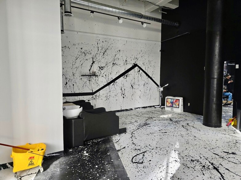 More Photos Of 1300 Washington Ave, Saint Louis Storefront For Sale