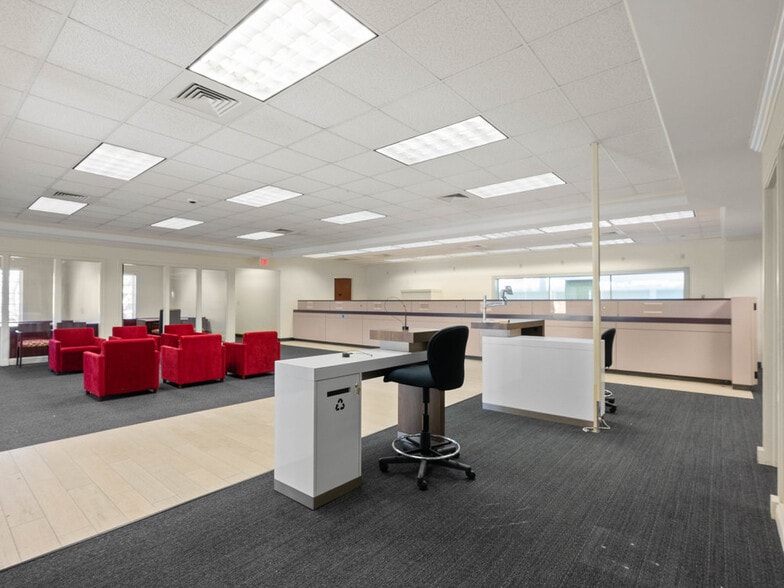 More Photos Of 79 S Main St, Inman Bank For Lease