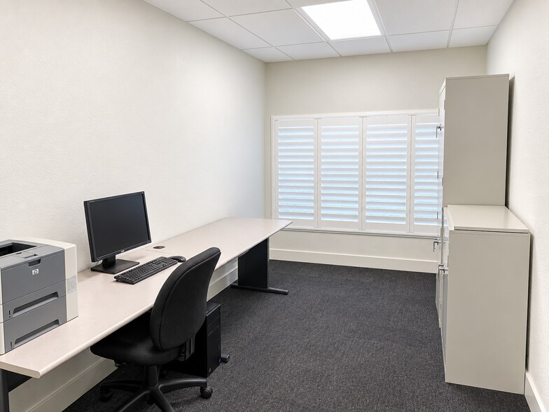 More Photos Of 3150 E Fremont St, Stockton Office Residential For Lease