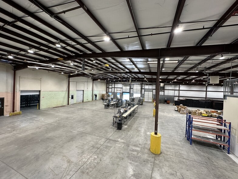 More Photos Of 3655 Reed St, Winston-Salem Warehouse For Sale