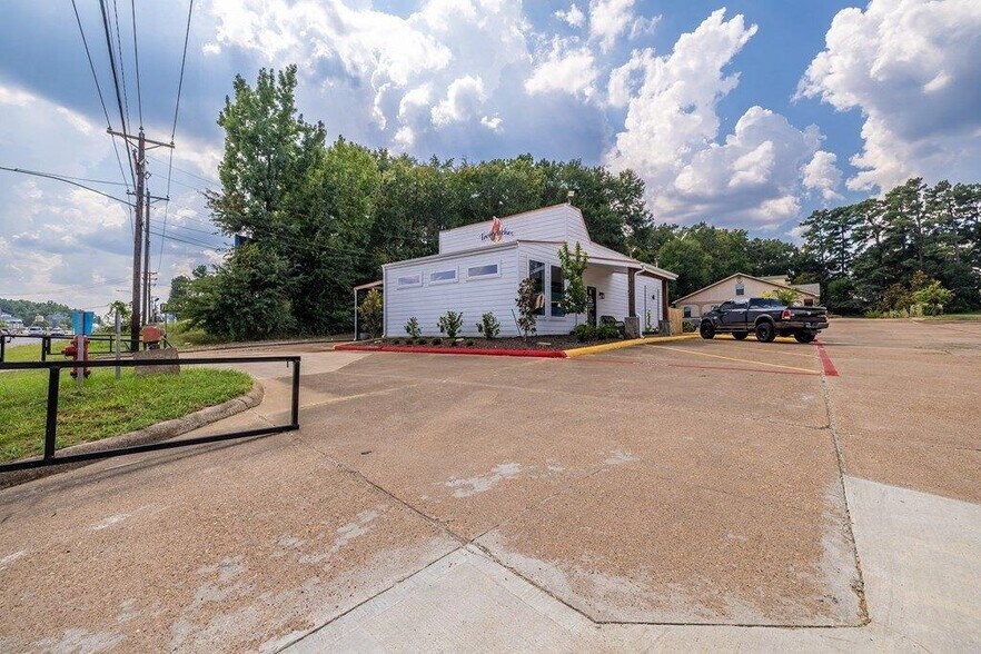 More Photos Of 3512 South St, Nacogdoches Fast Food For Sale