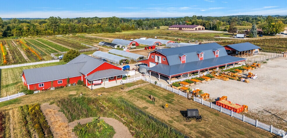 More Photos Of 69475 Romeo Plank Rd, Armada General Retail For Sale