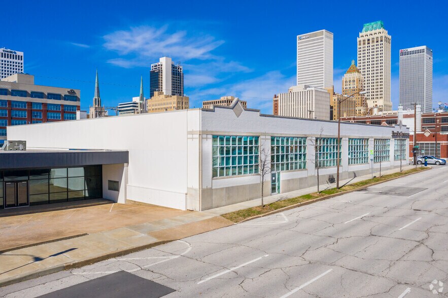 More Photos Of 220 E 8th St, Tulsa Office For Lease