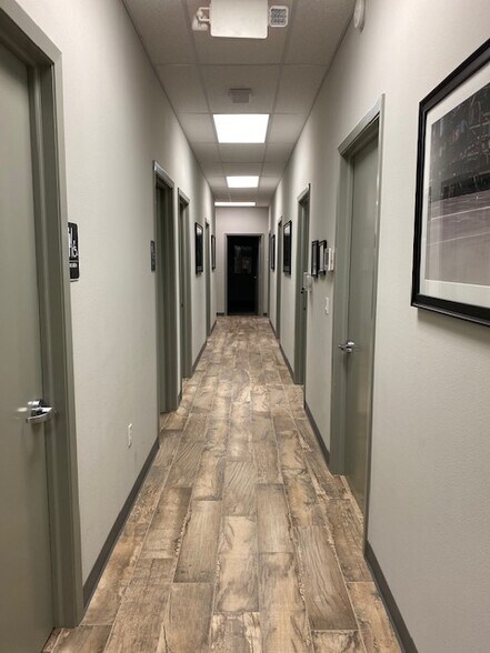 More Photos Of 7003 Highway 225, Deer Park Warehouse For Lease