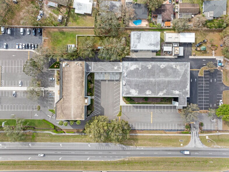 More Photos Of 6801 E Hillsborough Ave, Tampa Office Residential For Sale