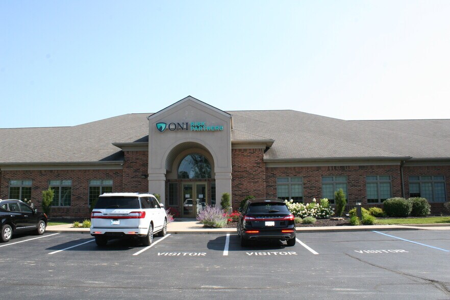 Primary Photo Of 1111 Chestnut Hills Pky, Fort Wayne Medical For Lease
