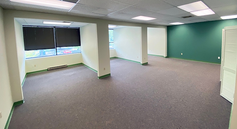 More Photos Of 2800 N Parham Rd, Richmond Office For Sale
