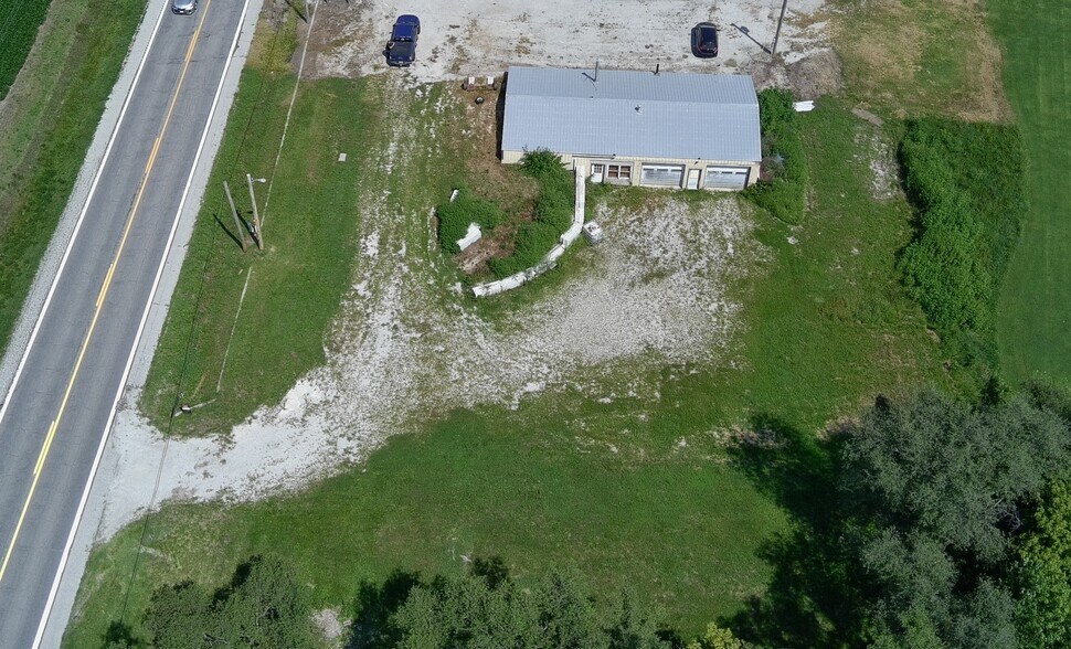 More Photos Of 130 S Highway 65, Trenton Industrial For Sale