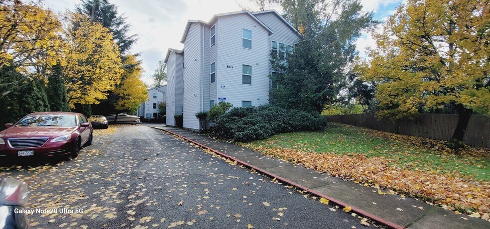 More Photos Of 8824-8828 SE Flavel St, Portland Apartments For Sale