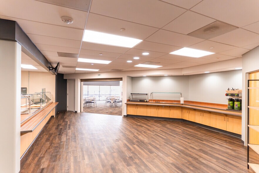 More Photos Of 250 Apollo Dr, Chelmsford Office For Lease