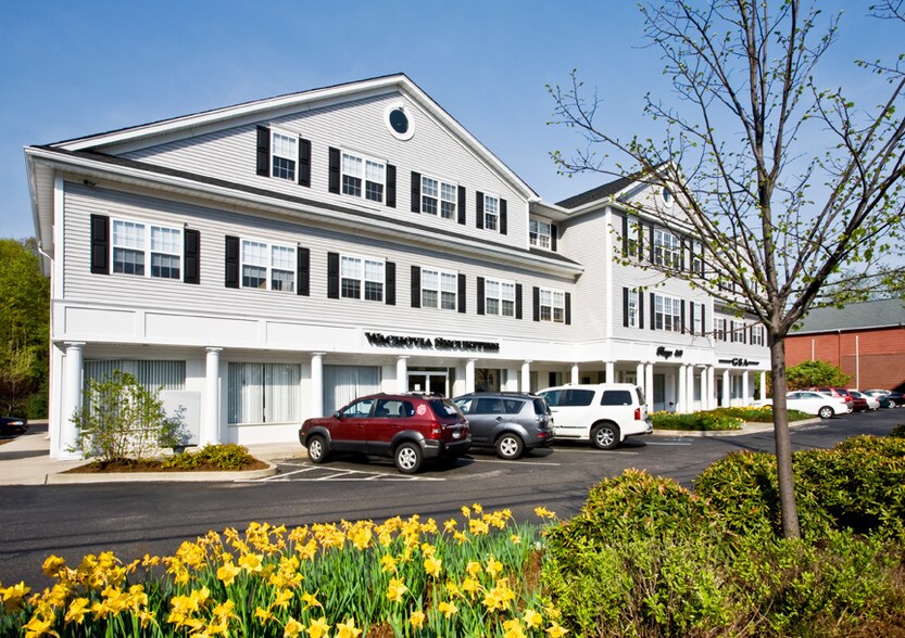 Primary Photo Of 414 Main St, Port Jefferson Office For Lease