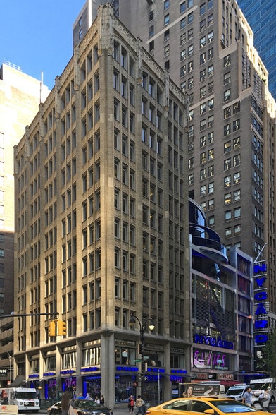 More Photos Of 1431 Broadway, New York Office For Lease