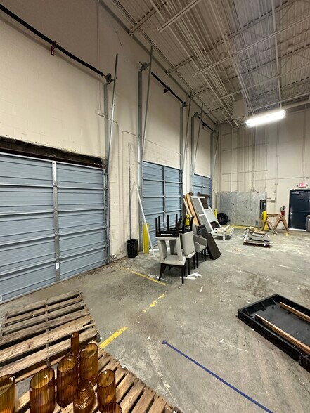 More Photos Of 3625 Highway 14, Lake Charles General Retail For Lease