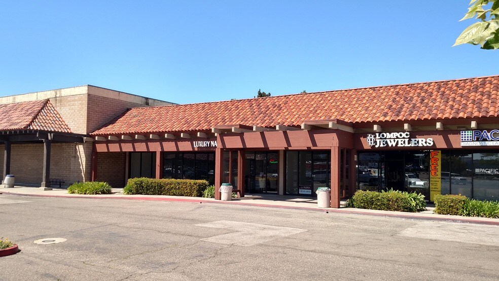 More Photos Of 1307 N H St, Lompoc Unknown For Lease