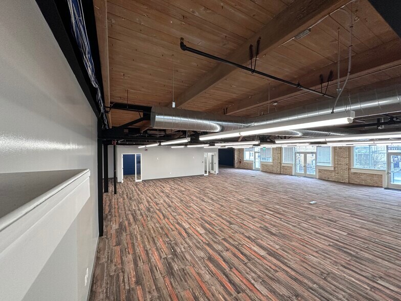 More Photos Of 601 5th St NW, Grand Rapids Medical For Lease