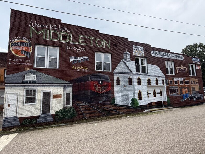 More Photos Of 114 Dogwood Ave, Middleton Auto Repair For Sale