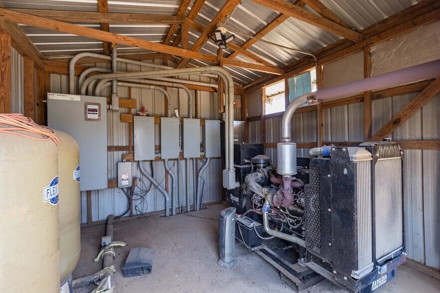 More Photos Of 4599 US Highway 84 W, Timpson Specialty For Sale
