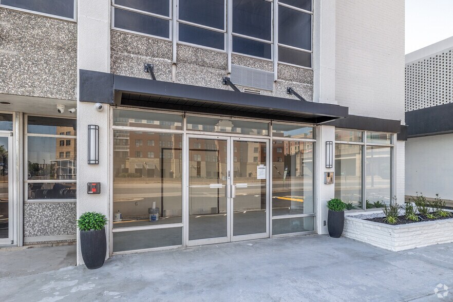 More Photos Of 6901 Old Keene Mill Rd, Springfield Office For Lease