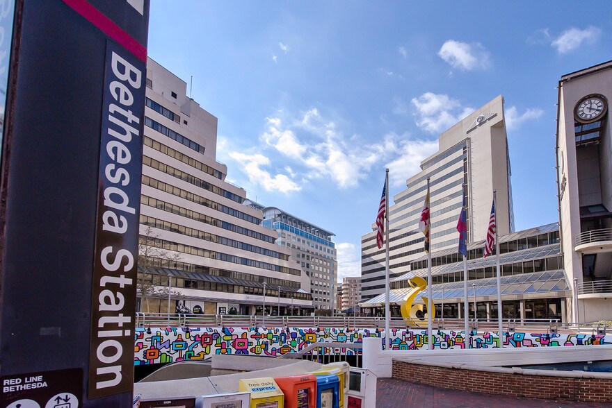 More Photos Of 7960-7990 Old Georgetown Rd, Bethesda Medical For Lease