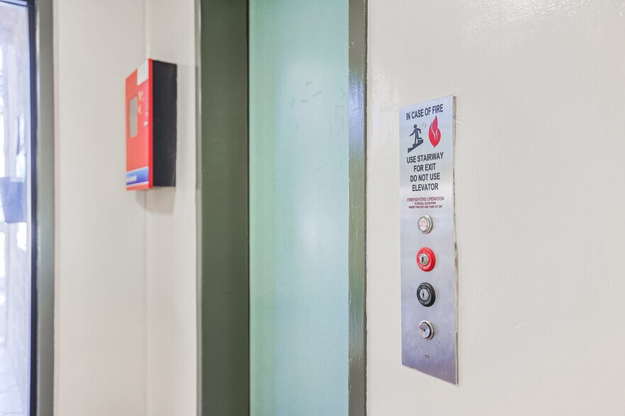 More Photos Of 6121 Woodman Ave, Van Nuys Apartments For Sale