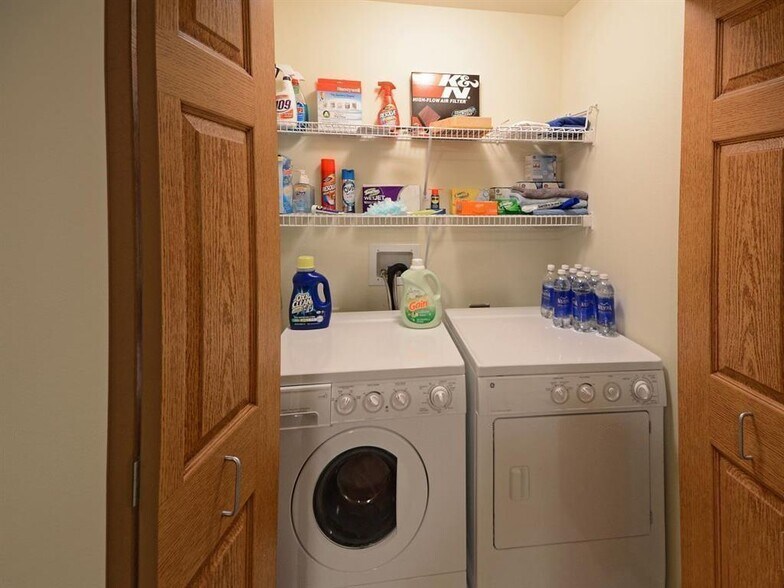 More Photos Of 721 Lake Susan Dr, Chanhassen Apartments For Sale