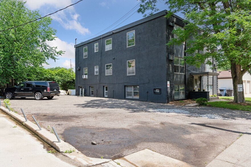 More Photos Of 3606 E 34th St, Minneapolis Apartments For Sale