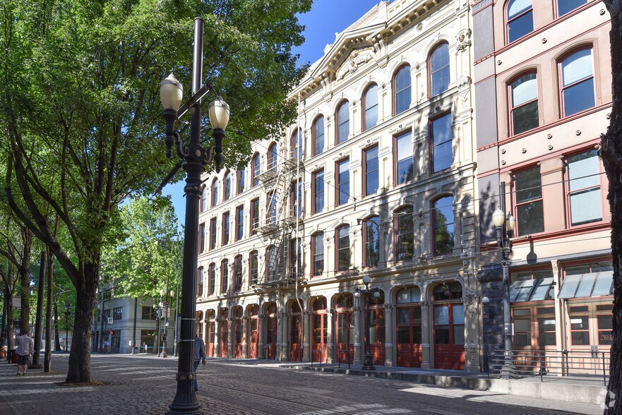 More Photos Of 30-34 NW 1st Ave, Portland Loft Creative Space For Lease