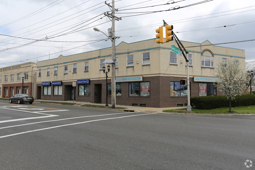 Primary Photo Of 6 N Black Horse Pike, Runnemede Storefront Retail Residential For Lease