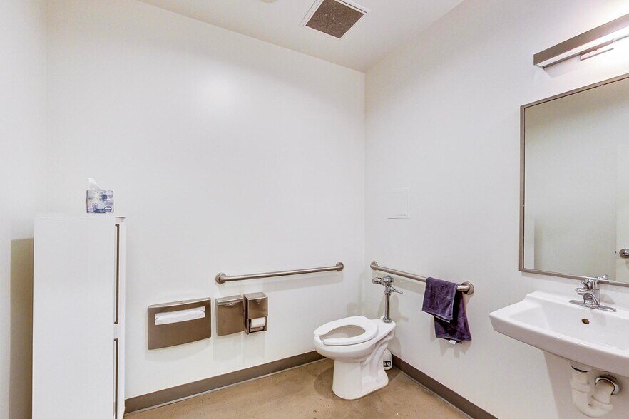 More Photos Of 1 Hawthorne St, San Francisco Apartments For Lease