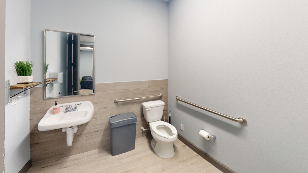 More Photos Of 8118 Fry Rd, Cypress Unknown For Lease